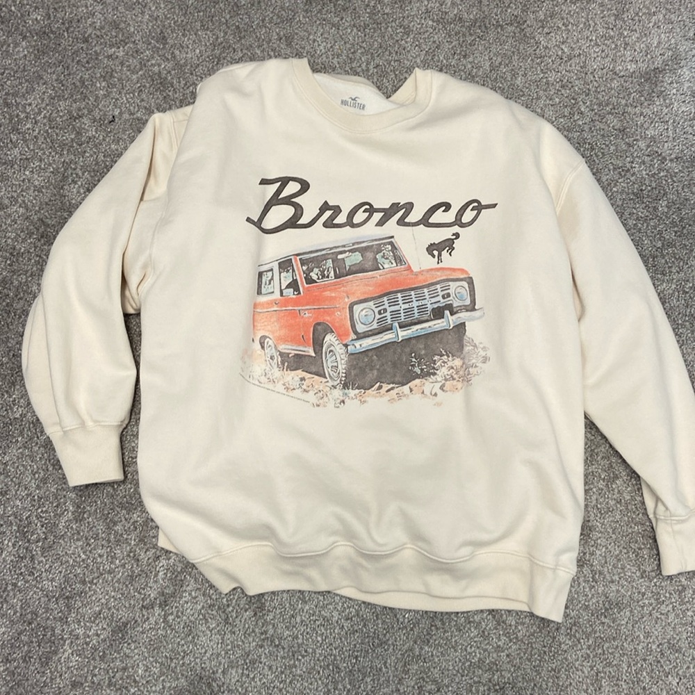 Hollister Womens crewneck
